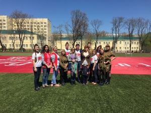 Кадеты изготовили самую большую копию Знамени Победы