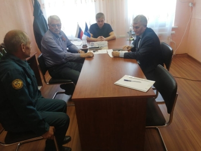 Иван Якименко провел личный прием граждан села Грушевского