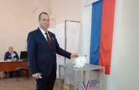 Депутат Игорь Николаев проголосовал на выборах Президента России