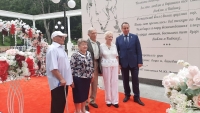 Игорь Николаев поздравил семейные пары Железноводска с 60-летием совместной жизни