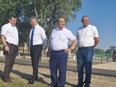 Анатолий Жданов принял участие в рабочей поездке главы региона