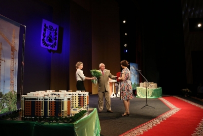 Юрий Белый поздравил ставропольских строителей с профессиональным праздником