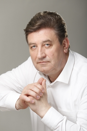 С праздником Весны и Труда!