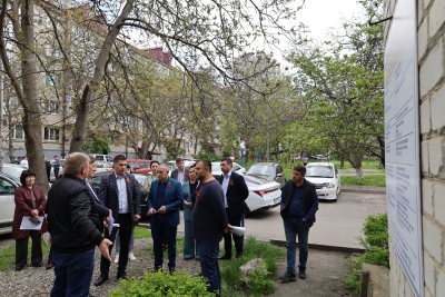 Обновленные крыши, новые лифты – капремонт многоквартирных домов стал темой выездного совещания профильного комитета