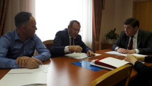 О заседании коммунистов краевого парламента