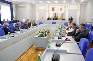 Идёт подготовка вопросов очередного заседания Думы