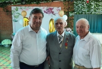 Виктор Гончаров поздравил Героя Социалистического Труда Павла Ивановича Свистулу с вековым юбилеем