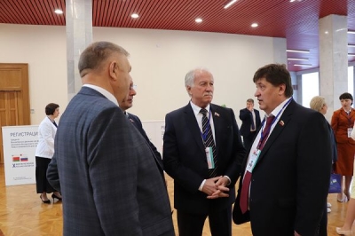 Председатель Белгородской областной Думы поблагодарил Николая Великданя за гуманитарную помощь