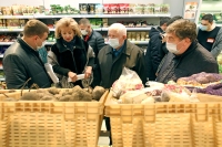 Депутаты краевой Думы предлагают сформировать региональную программу обеспечения жителей сельхозпродукцией