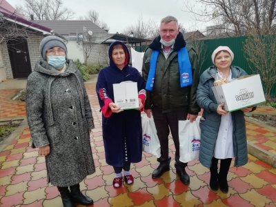 Волонтёрское движение продолжается