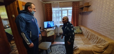 Игорь Николаев поздравил с Новым годом ветерана Великой Отечественной войны