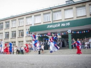 Здоровый образ жизни и оптимизм помогут преодолеть все трудности!