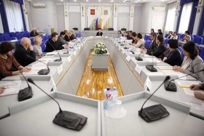 В краевой Думе прошел "круглый стол" по вопросам реабилитации детей-инвалидов