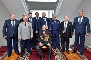 Праздник в честь героев