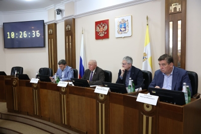 Состояние и перспективы развития пищевой и перерабатывающей промышленности изучили в Думе Ставропольского края