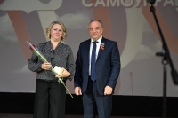 Александр Сидорков вручил награды краевой Думы местного самоуправления