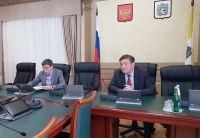 На парламентских слушаниях обсудили развитие топливно-энергетического комплекса страны