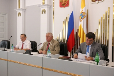 Депутаты подняли проблему нехватки банкоматов в сельской местности