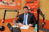 Геннадий Ягубов ответил на вопросы жителей края в прямом эфире радиостанции &quot;Комсомольская правда&quot;