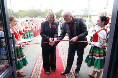 Николай Великдань открыл Дом культуры, отремонтированный по наказу жителей