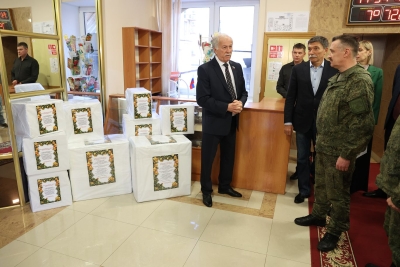 Коллектив Думы Ставропольского края передал новогодние подарки и экипировку военнослужащим 49-й общевойсковой армии
