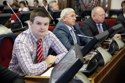 Парламентарии предлагают усовершенствовать порядок принятия законов краевой Думой