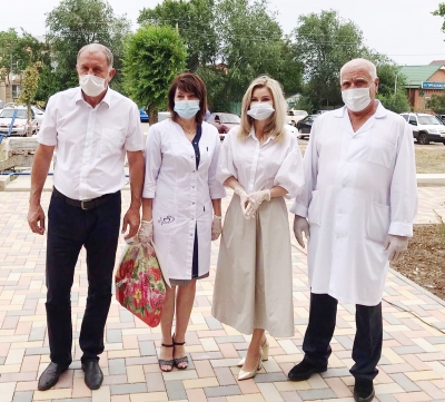 Законодатели поздравили медицинских работников