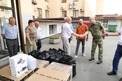Краевые депутаты отправили очередной гуманитарный груз для участников СВО