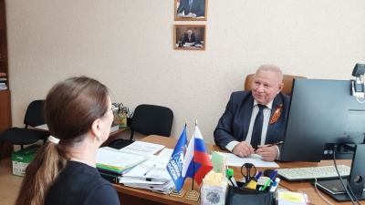 Юрий Белый провел прием граждан