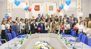 Паспорта в День Конституции