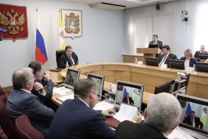 Проблемы переселения из аварийного жилья, страхования неработающего населения и ЭКО обсудили в правительстве