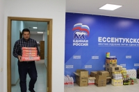 Николай Лопатин принял активное участие в сборе гуманитарной помощи беженцам из ДНР и ЛНР