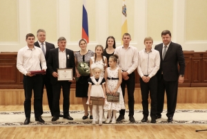 Ставропольцам вручили государственные награды