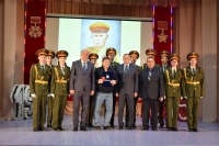 Игорь Андрющенко поздравил ветеранов с Днём защитника Отечества