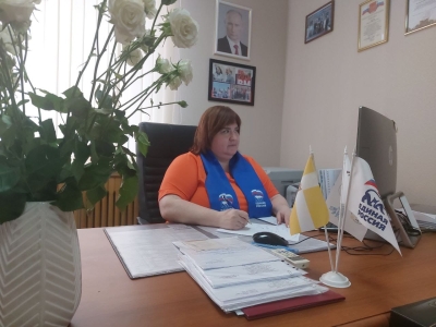 Любовь Хенкина в он-лайн режиме пообщалась с жителями Андроповского округа