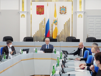 На завершение строительства трёх школ в крае будут выделены дополнительные средства