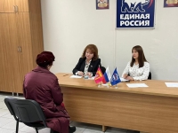 Лариса Фенева провела прием граждан в Георгиевском округе