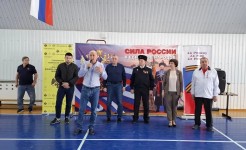 Игорь Андрющенко принял участие в районном турнире по мини-футболу в селе Родниковском