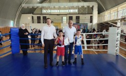 Депутат Игорь Андрющенко отметил успехи юных боксеров