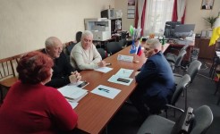 Иван Якименко провел прием граждан села Северного