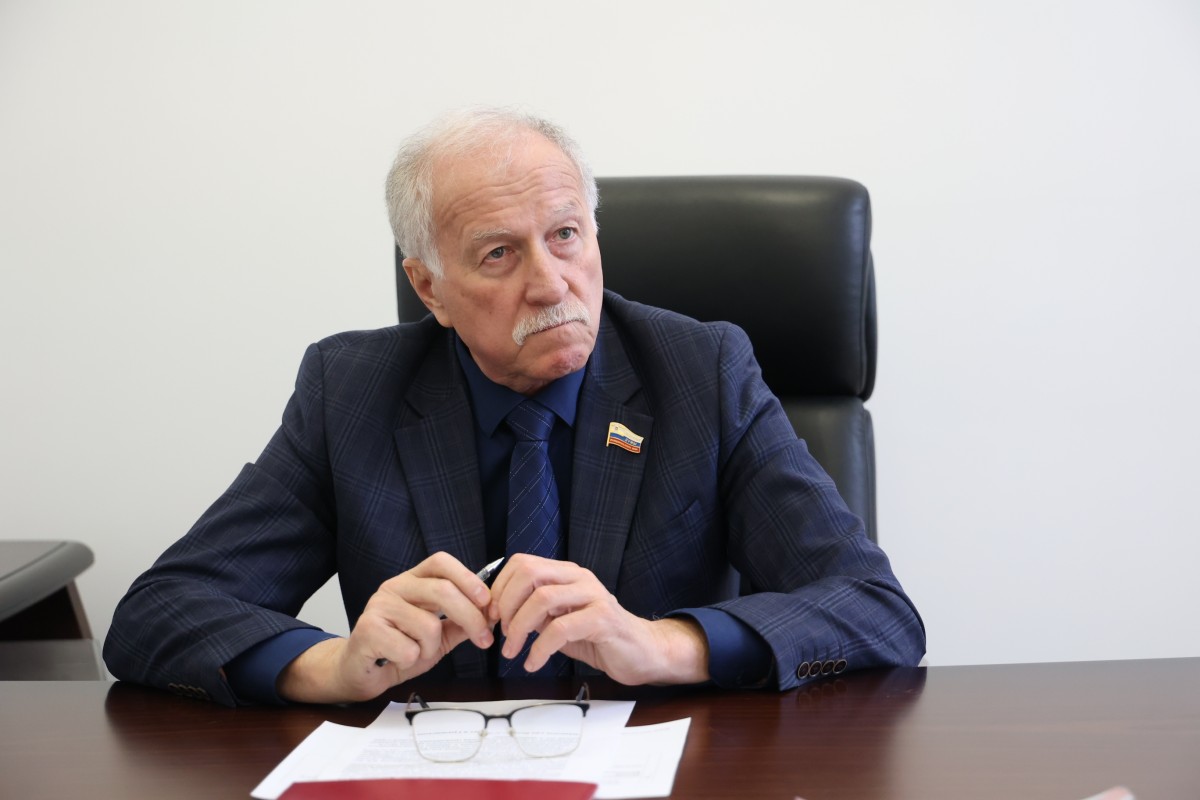 Николай Великдань провел прием граждан