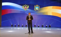 Краевые депутаты поздравили с 30-летием избирательную комиссию Ставрополья