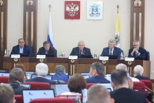 Краевые депутаты предварительно обсудили отчет главы Ставрополья о результатах работы регионального Правительства за 2025 год