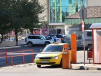 Часть уличных парковок могут сделать бесплатными