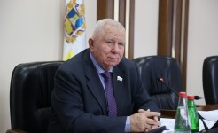 Краевые депутаты обсудили меры поддержки экономики в рамках рассмотрения проекта бюджета на 2026 и плановый период 2027 и 2028 годов