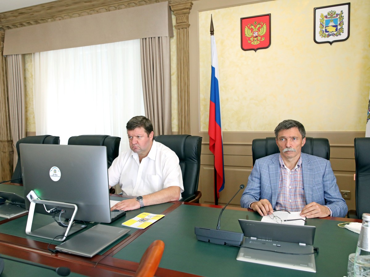 На Ставрополье ускорят темпы строительства и ремонта объектов в рамках реализации нацпроектов