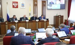 В краевой Думе рассмотрен прогноз социально-экономического развития Ставрополья на ближайшие годы