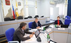 Депутаты рассмотрели инициативы, направленные на совершенствование системы соцподдержки жителей края