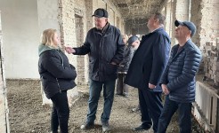 Депутат краевой Думы проводит мониторинг капитального ремонта школ