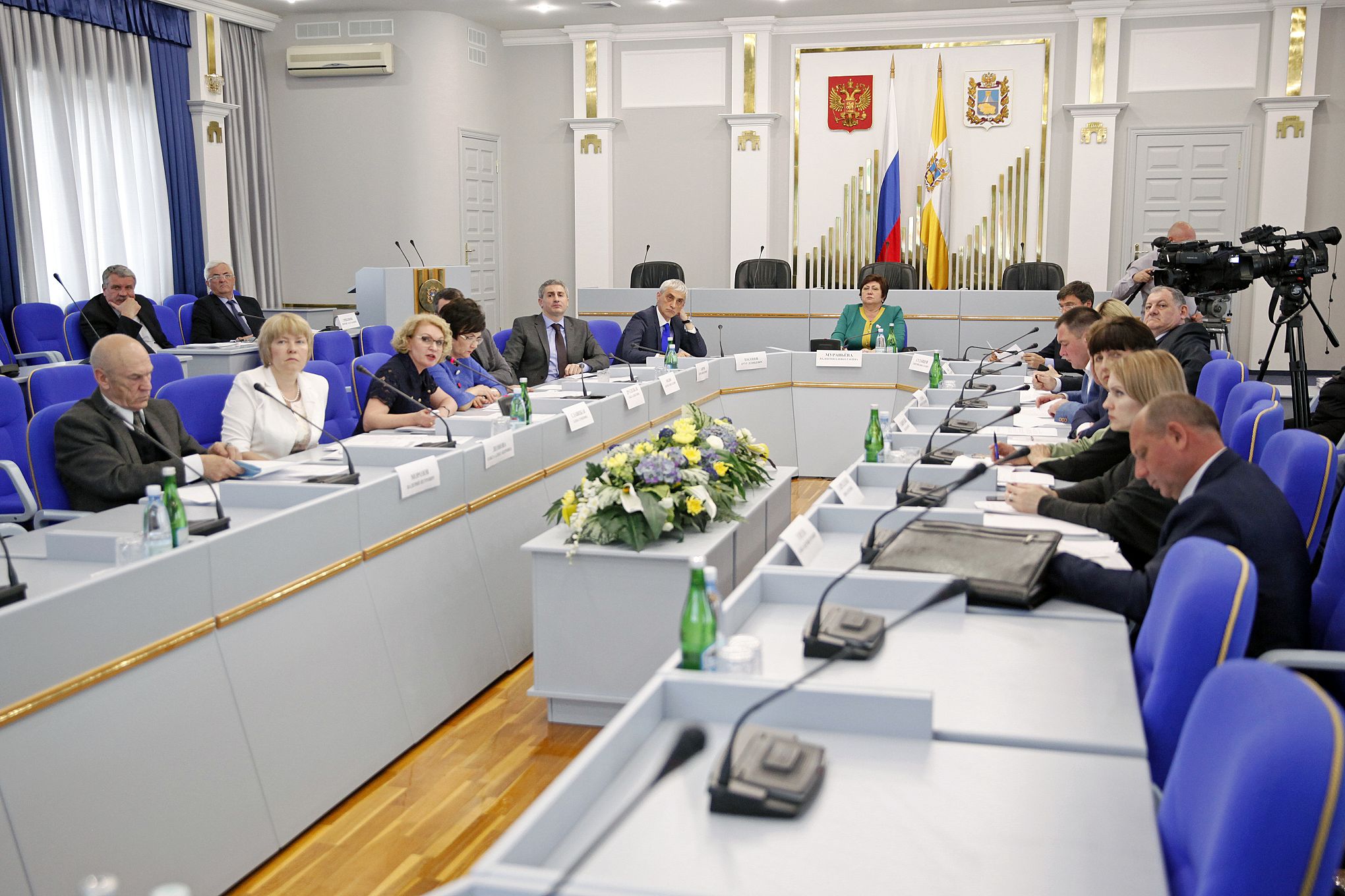 социальная поддержка в ставропольском крае. документы для льгот многодетным семьям. социальные программы для молодых семей на 2021. документ подтверждающий проживание ребенка. омс ставропольский край.